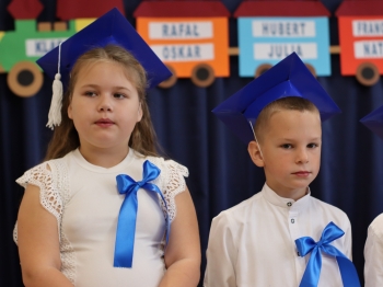 570551143_1274138854753335_3517772886529777894_n