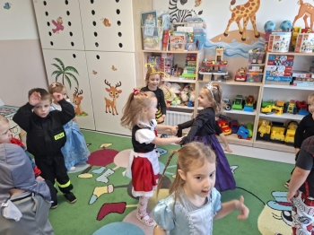 5153dc58-5f4e-47ca-a646-942b4b96b96b