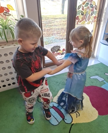 c59ca2d5-2d77-4824-bf46-fb5322746b6b