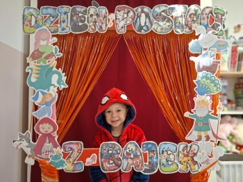 c22049c0-0aa3-4fe5-82d8-c9bd9d38b0da