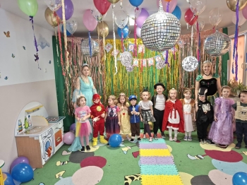 Messenger_creation_492983EA-3F68-4E99-9544-664BA4232C53