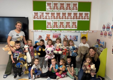 DZIEŃ PLUSZOWEGO MISIA W GRUPIE 3-4 LATKÓW.